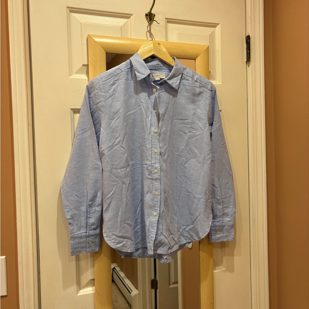 NWT LOFT Light Blue Linen Button Down Shirt - Size S